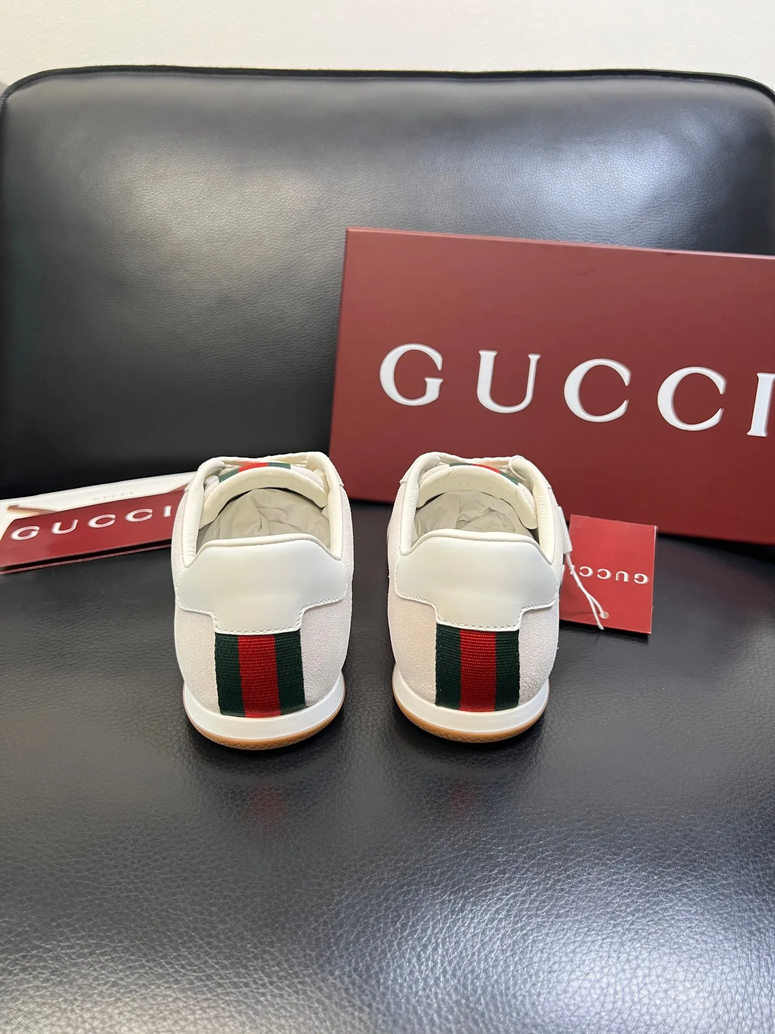 P420. New men's shoes GUCCI [Lightning] latest shoes shipped. Original quality, fashionable, special materials, inner mesh, brand new packaging. The foot feels super comfortable and the workmanship is impeccable Code number: 38-45 No. 058